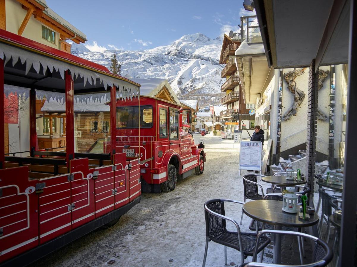 Chalet Ideal Saas Fee Eksteriør billede